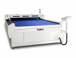 Máquina de Corte a Laser Com Sistema de Alimentação Automática por Esteira 2500x1600mm