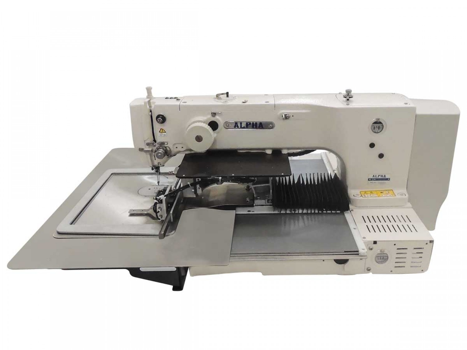 maquina-de-costura-industrial-filigrana-com-painel-lcd-touch-screen-e-motor-eletronico-alpha-lh-3020-26-lado