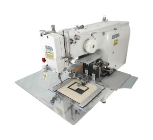 Máquina de Costura Industrial Filigrana Eletrônica para Aplicação de Etiquetas com Motor Servo Direct Drive e Área de Trabalho 220x100mm ALPHA